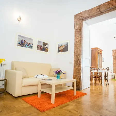 Casa Napoletana - San Domenico Apartamento Nápoles