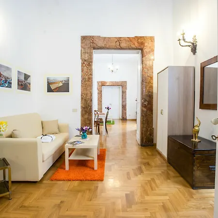 Apartment Casa Napoletana - San Domenico